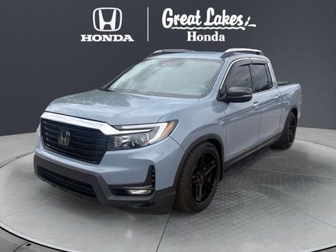 Used 2023 Honda Ridgeline RTL-E image 2
