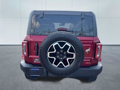 New 2026 Ford Bronco Outer Banks