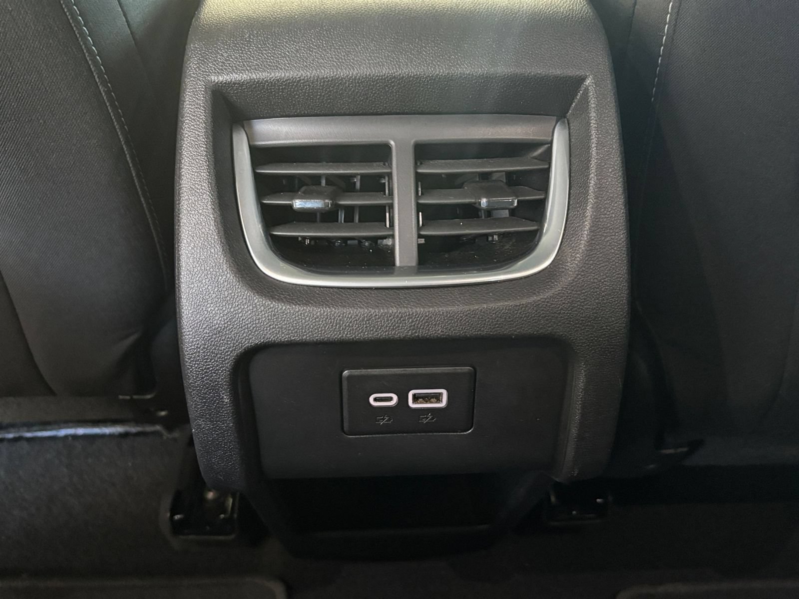 Used 2026 Chevrolet Blazer LT FWD image 22
