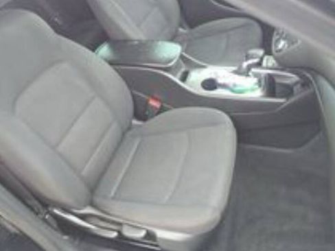 Used 2022 Chevrolet Malibu LS FWD image 12