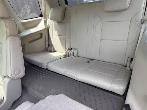 Used 2019 GMC Yukon Denali w/ Denali Ultimate Package image 26