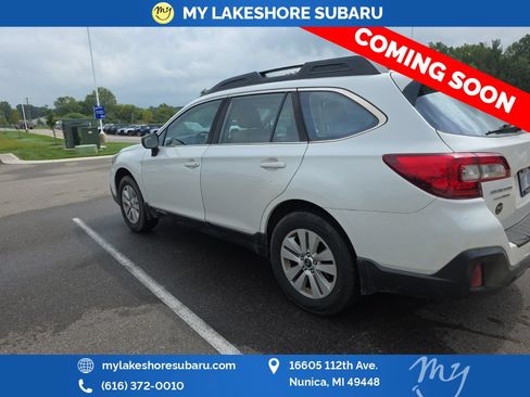 Used 2018 Subaru Outback 2.5i AWD/4WD image 5