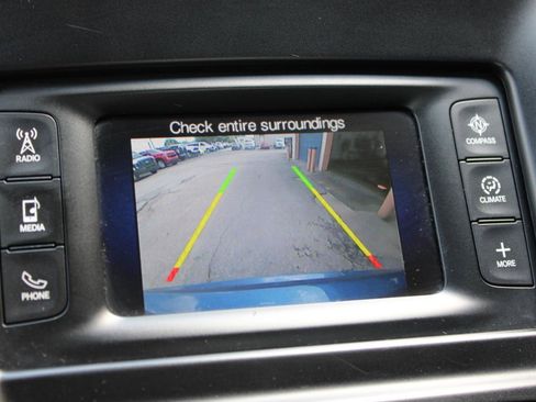 Used 2016 Chrysler 200 Limited FWD image 29