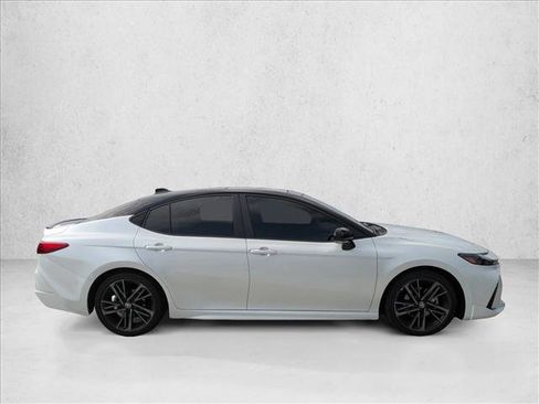 Used 2025 Toyota Camry XSE w/ Premium Plus Package FWD image 4