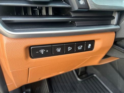 Certified 2025 Kia Telluride EX X-Line AWD/4WD image 52