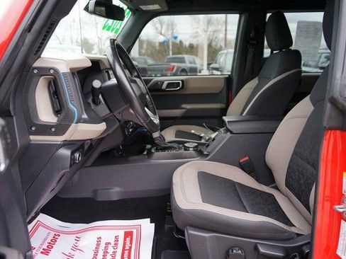 Certified 2023 Ford Bronco Wildtrak image 11