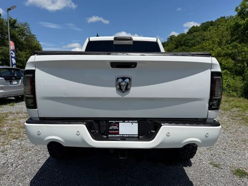 Used 2015 RAM 1500 Big Horn RWD image 10