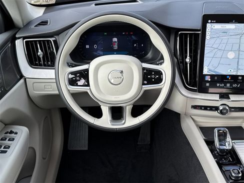 New 2026 Volvo XC60 B5 Ultra w/ Protection Package Premier image 13