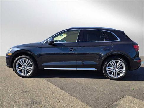 Used 2019 Audi Q5 2.0T Premium Plus w/ Premium Plus Package AWD/4WD image 6