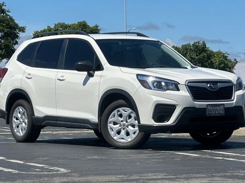 Used 2019 Subaru Forester w/ Alloy Wheel Package AWD/4WD image 2