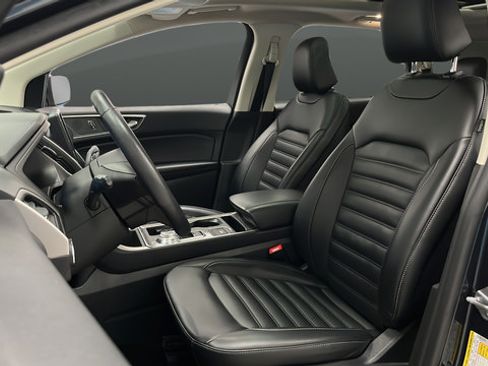 Used 2024 Ford Edge SEL w/ Convenience Package AWD/4WD image 9