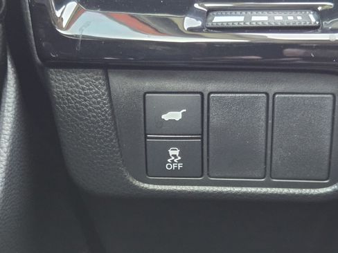 Used 2025 Honda CR-V EX-L image 19