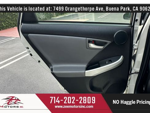 Used 2015 Toyota Prius Four FWD image 48