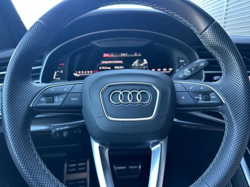 Used 2023 Audi SQ7 Prestige w/ Prestige Package AWD/4WD image 23