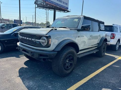 Used 2021 Ford Bronco Wildtrak AWD/4WD image 7