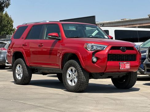Used 2014 Toyota 4Runner SR5 Premium AWD/4WD image 10