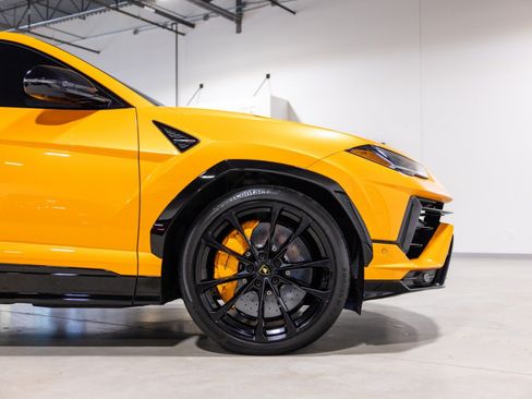 Used 2024 Lamborghini Urus S AWD/4WD image 24