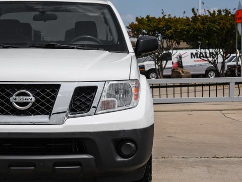 Used 2019 Nissan Frontier S RWD image 43