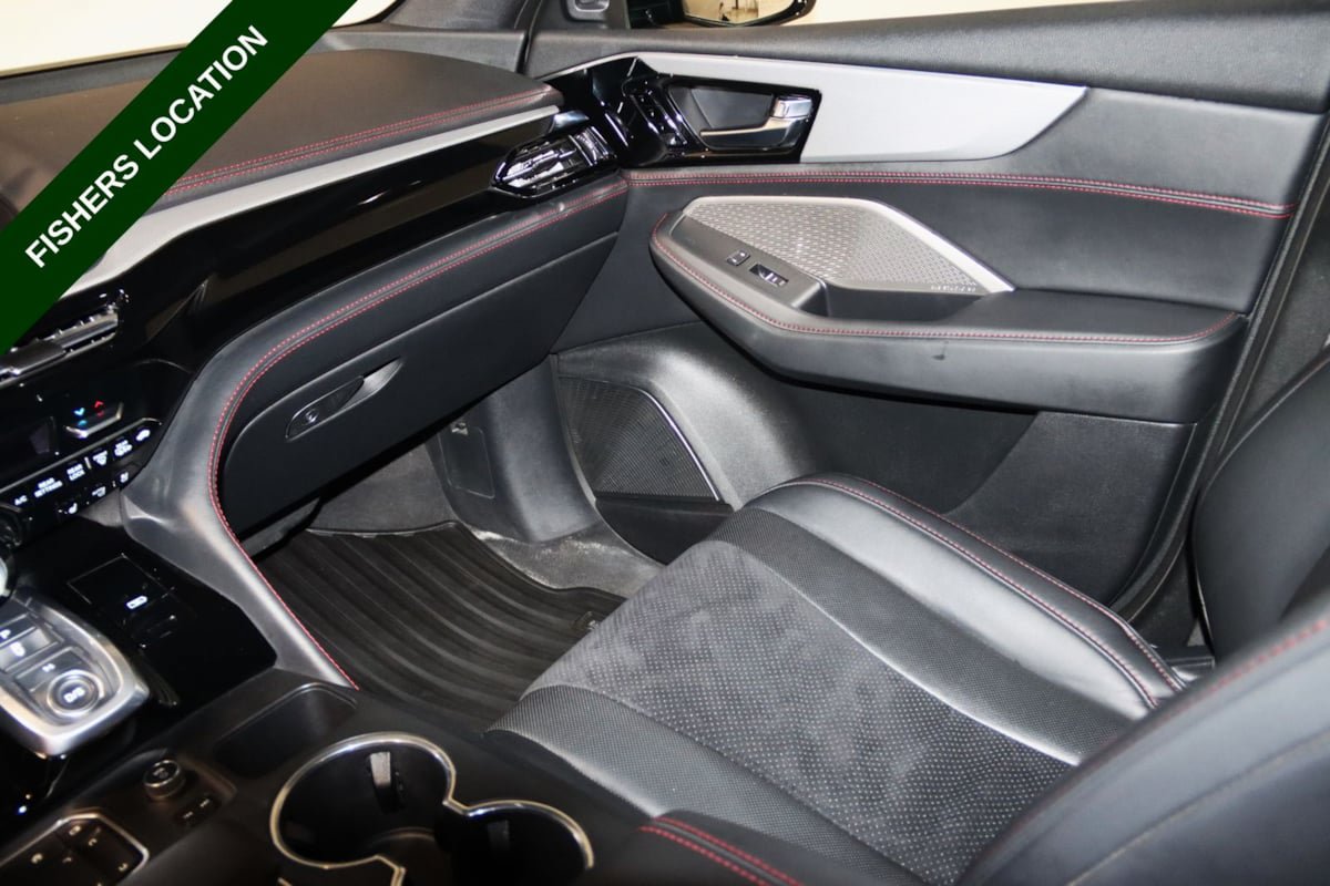 Used 2023 Acura MDX A-Spec AWD/4WD image 45