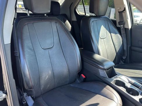 Used 2017 Chevrolet Equinox Premier w/ Enhanced Convenience Package FWD image 19