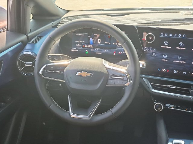 Used 2024 Chevrolet Equinox EV LT FWD image 11