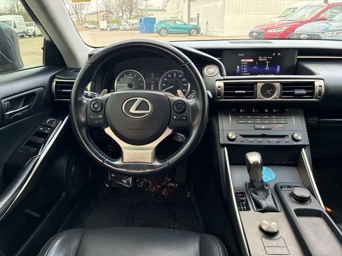 Used 2015 Lexus IS 250 image 19