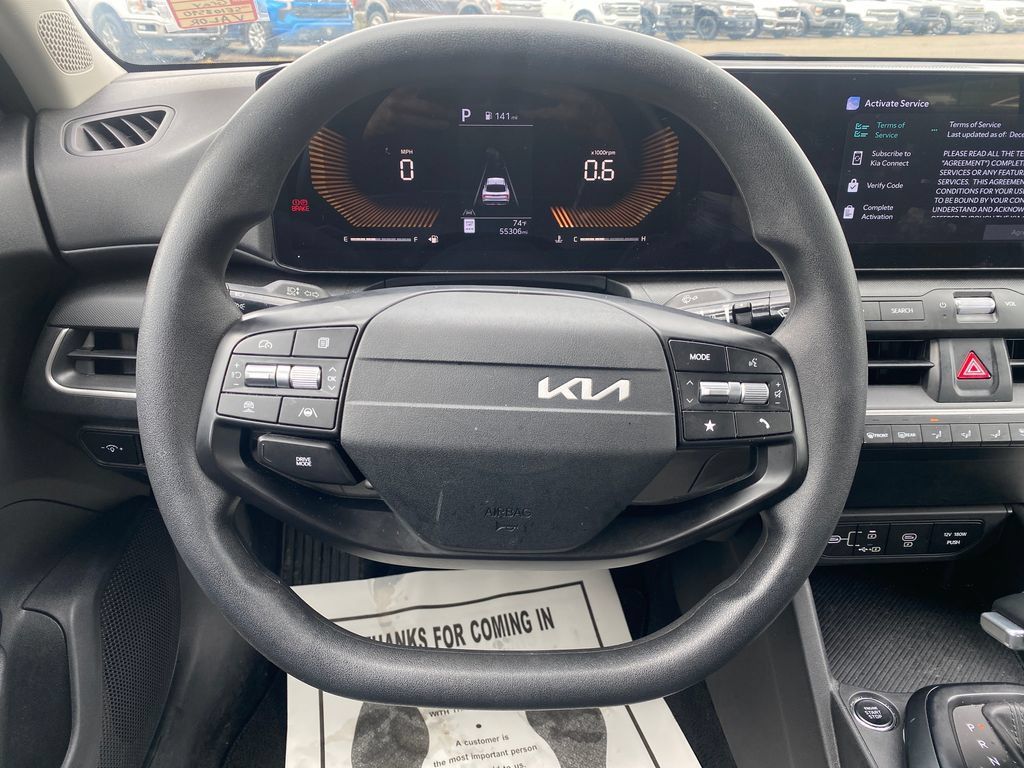 Used 2025 Kia K4 FWD image 15