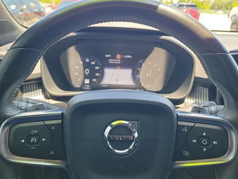 Used 2019 Volvo XC40 T5 R-Design AWD/4WD image 20