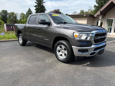 Used 2021 RAM 1500 Big Horn AWD/4WD image 3