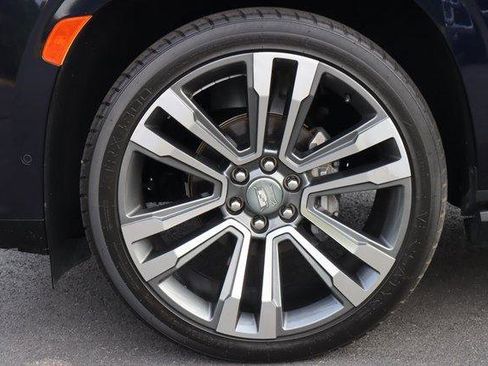 Used 2021 Cadillac Escalade Premium Luxury Platinum image 37