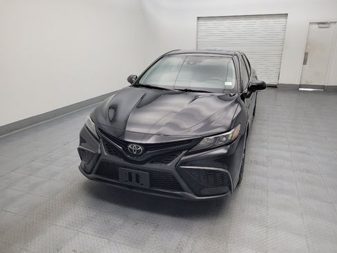 Used 2022 Toyota Camry SE w/ Audio Upgrade Package FWD image 15