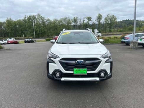 Used 2025 Subaru Outback Touring XT w/ Popular Package #2 AWD/4WD image 14
