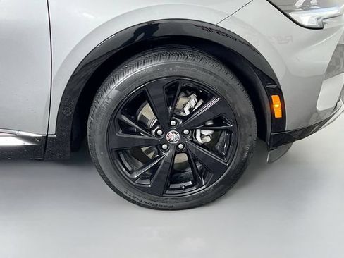 Used 2023 Buick Envision Essence w/ Sport Touring Package FWD image 38