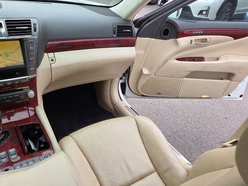 Used 2010 Lexus LS 460 L AWD/4WD image 38