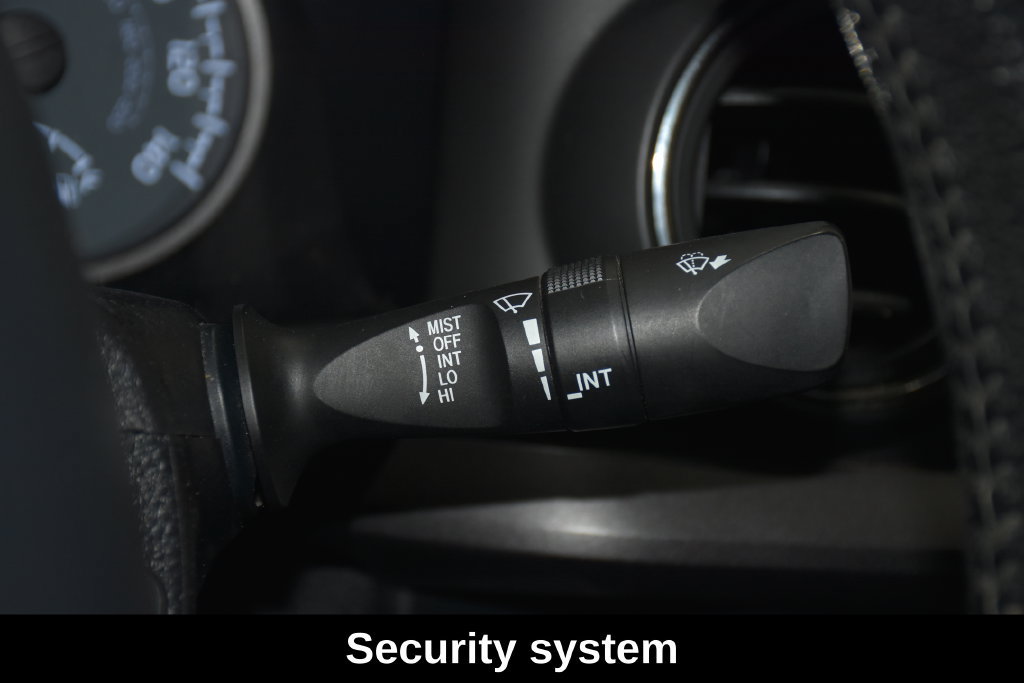 Used 2020 Toyota Tacoma TRD Off-Road AWD/4WD image 16