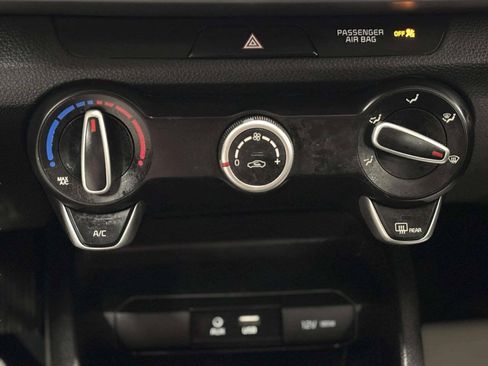 Used 2020 Kia Rio S FWD image 27