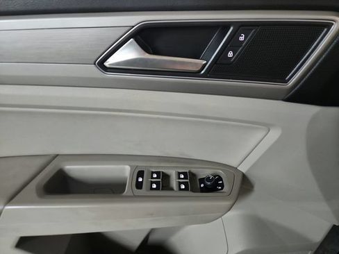 Used 2018 Volkswagen Atlas SE AWD/4WD image 46