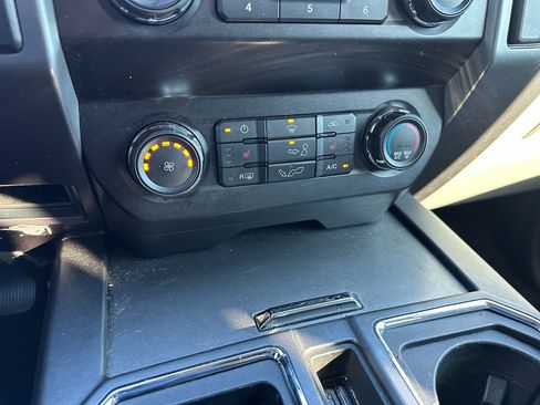 Used 2019 Ford F150 XLT w/ Equipment Group 302A Luxury image 21