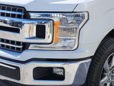 Used 2018 Ford F150 XLT w/ Equipment Group 302A Luxury image 9