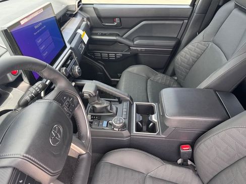 New 2026 Toyota 4Runner TRD Off-Road Premium AWD/4WD image 10