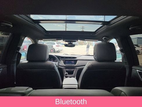 Used 2022 Cadillac XT5 Premium Luxury w/ Technology Package AWD/4WD image 19