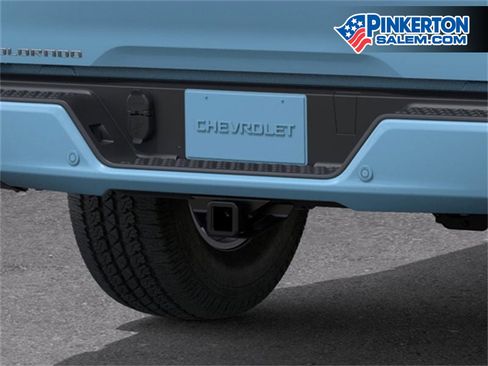 New 2025 Chevrolet Colorado LT w/ LT Convenience Package image 14