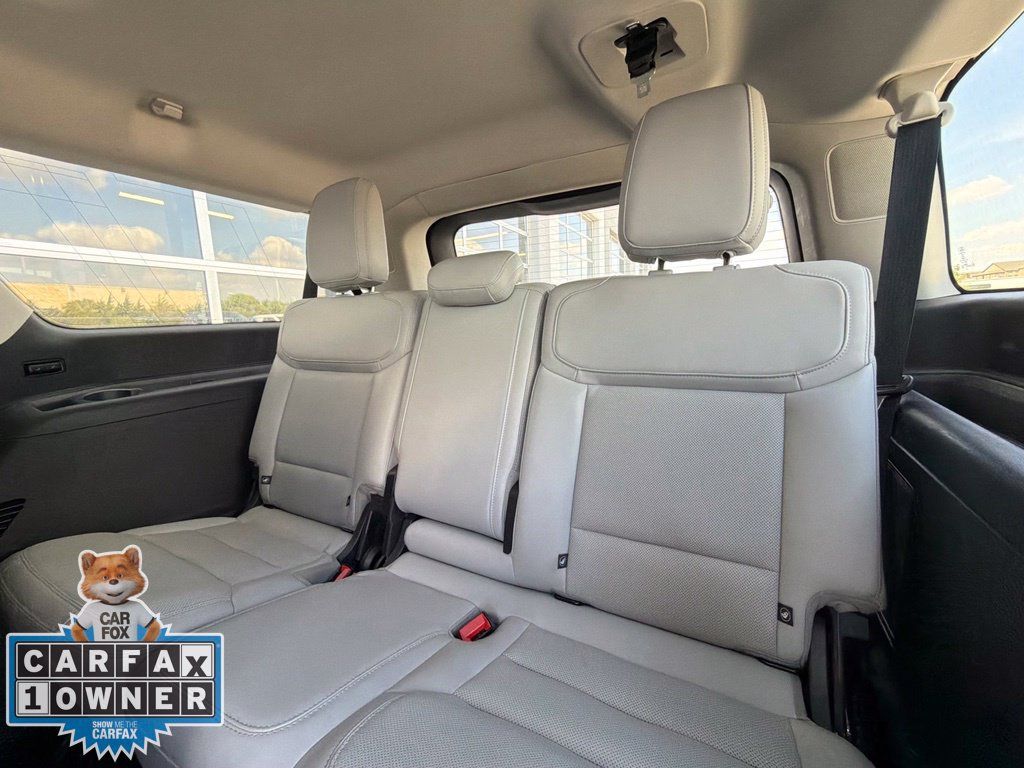 Used 2025 Ford Expedition Max Platinum AWD/4WD image 23