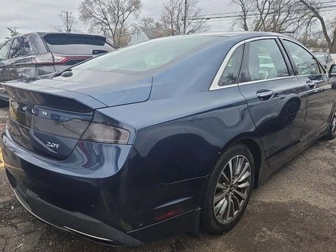 Used 2017 Lincoln MKZ Select w/ Technology Package image 11