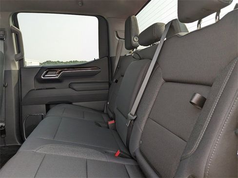 New 2025 GMC Sierra 1500 Elevation image 14