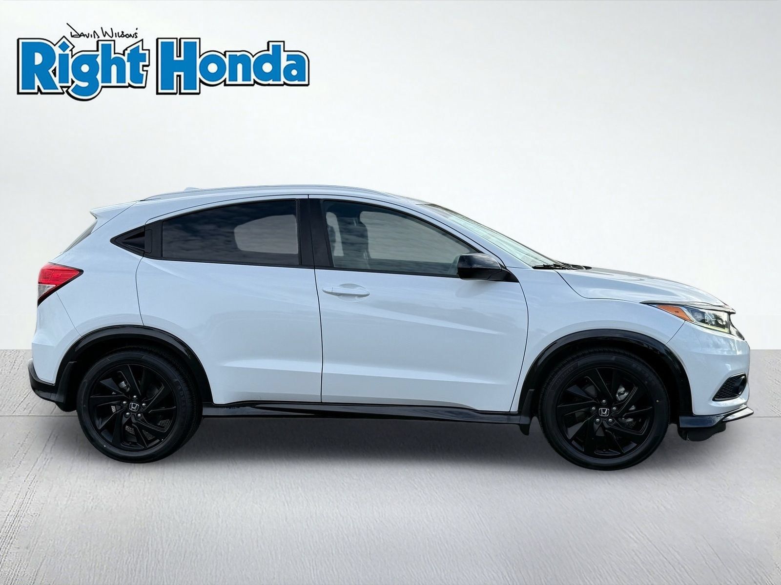 Used 2022 Honda HR-V Sport image 9