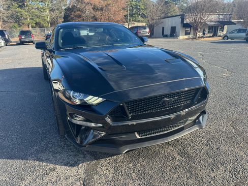 Used 2020 Ford Mustang GT w/ Equipment Group 301A image 6
