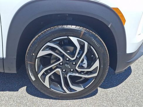 New 2026 Chevrolet TrailBlazer RS w/ Convenience Package AWD/4WD image 6