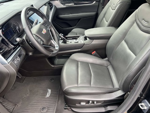 Certified 2024 Cadillac XT6 Premium Luxury AWD/4WD image 20