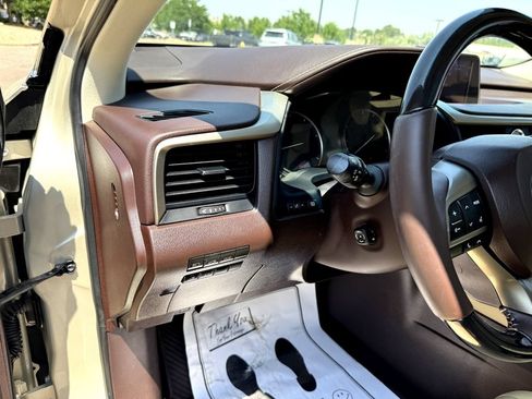 Used 2017 Lexus RX 350 AWD w/ Luxury Package image 25